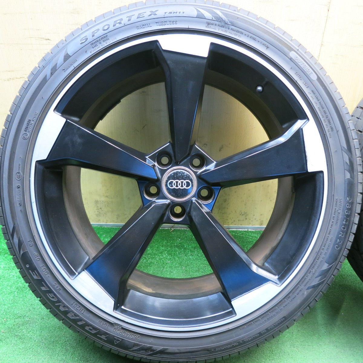 バリ溝！23年！9.5分◎アウディ 等 265/40R20 ピレリ PZERO トライアングル SPORTEX TSH11 社外 アルミ 20インチ PCD112/5H◎6090308HAノ