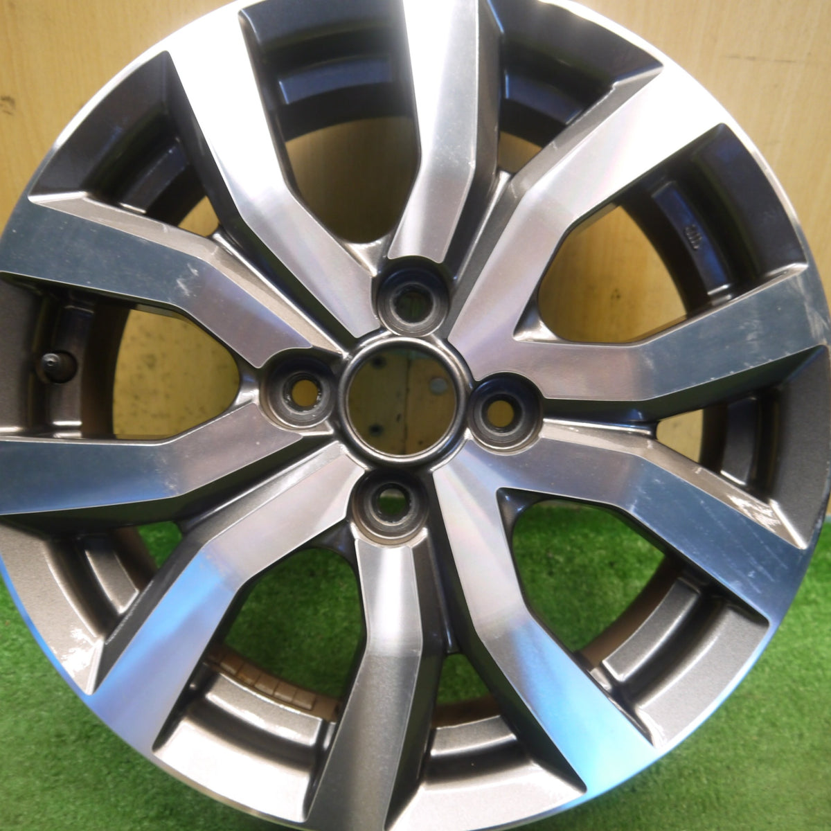1本価格◎ダイハツ トール カスタム トヨタ ルーミー 純正 ホイール 15インチ 15×5J PCD100/4H◎6082409Hホ
