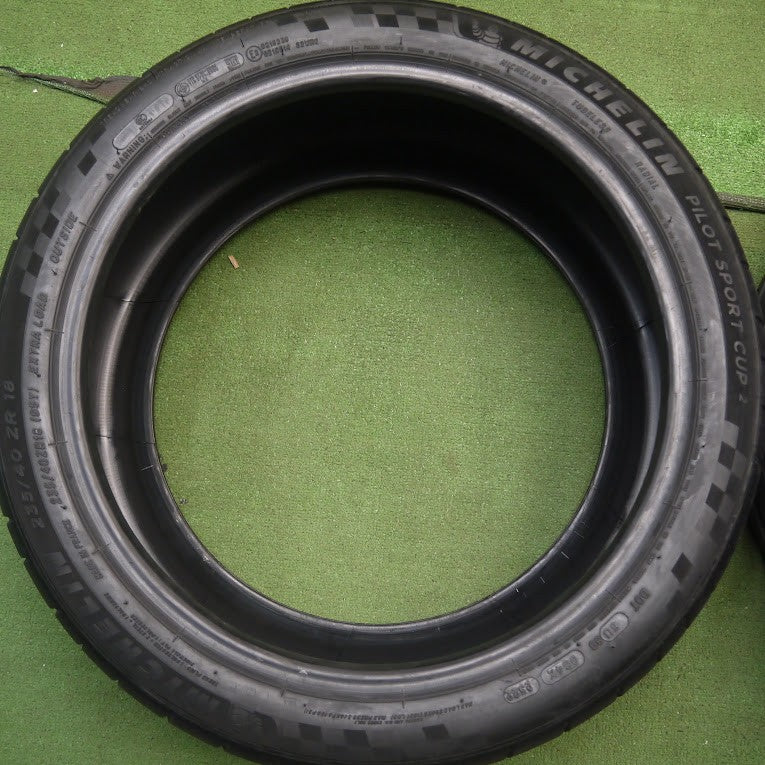 *送料無料* バリ溝！22年！9.5分★235/40R18 265/35R18 ミシュラン パイロット スポーツ CUP2 タイヤ ポルシェ等★3082104Hノタ