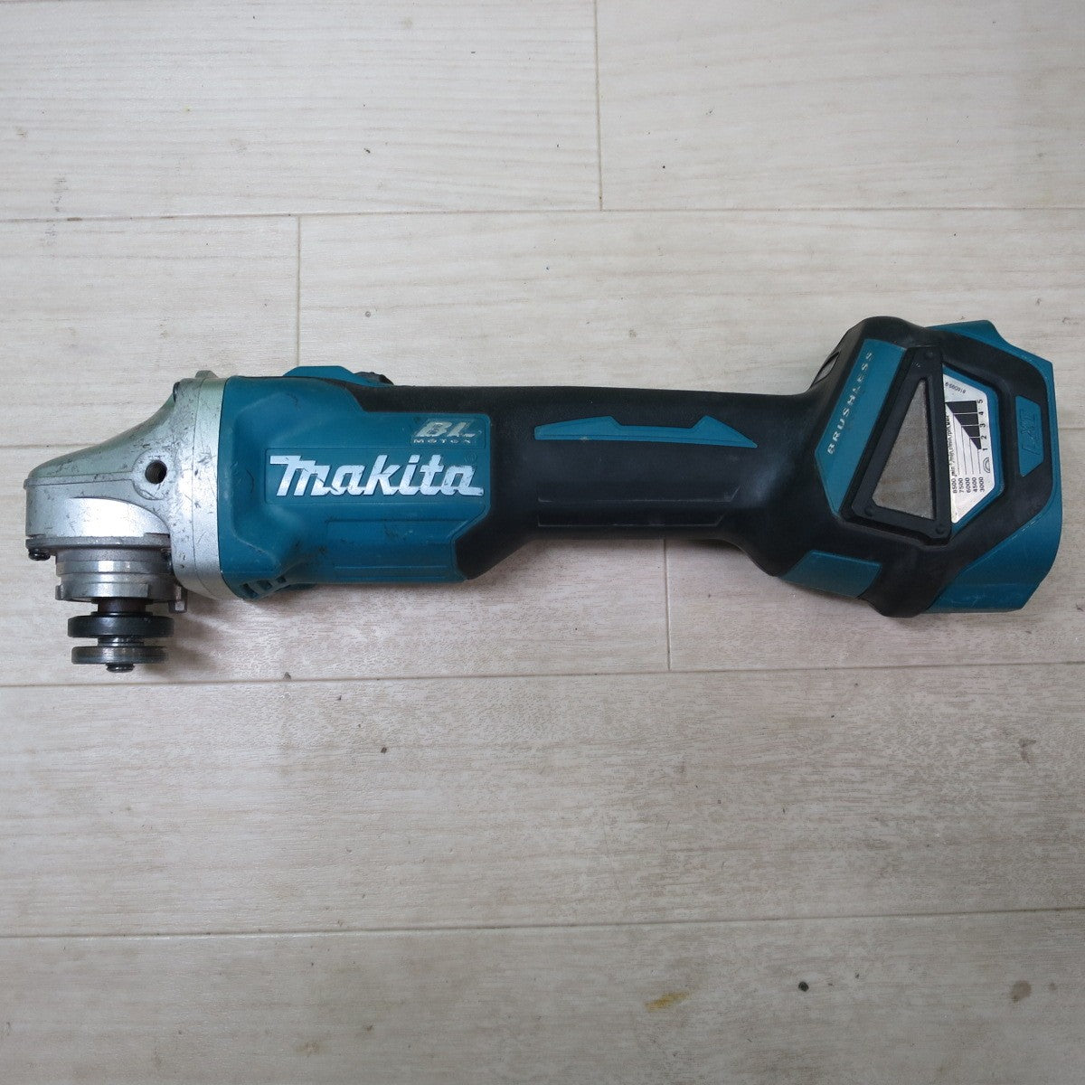 [送料無料] ☆マキタ 100mm 充電式 ディスク グラインダー GA412D 18V 本体のみ 研磨 研削 電動 工具 makita☆