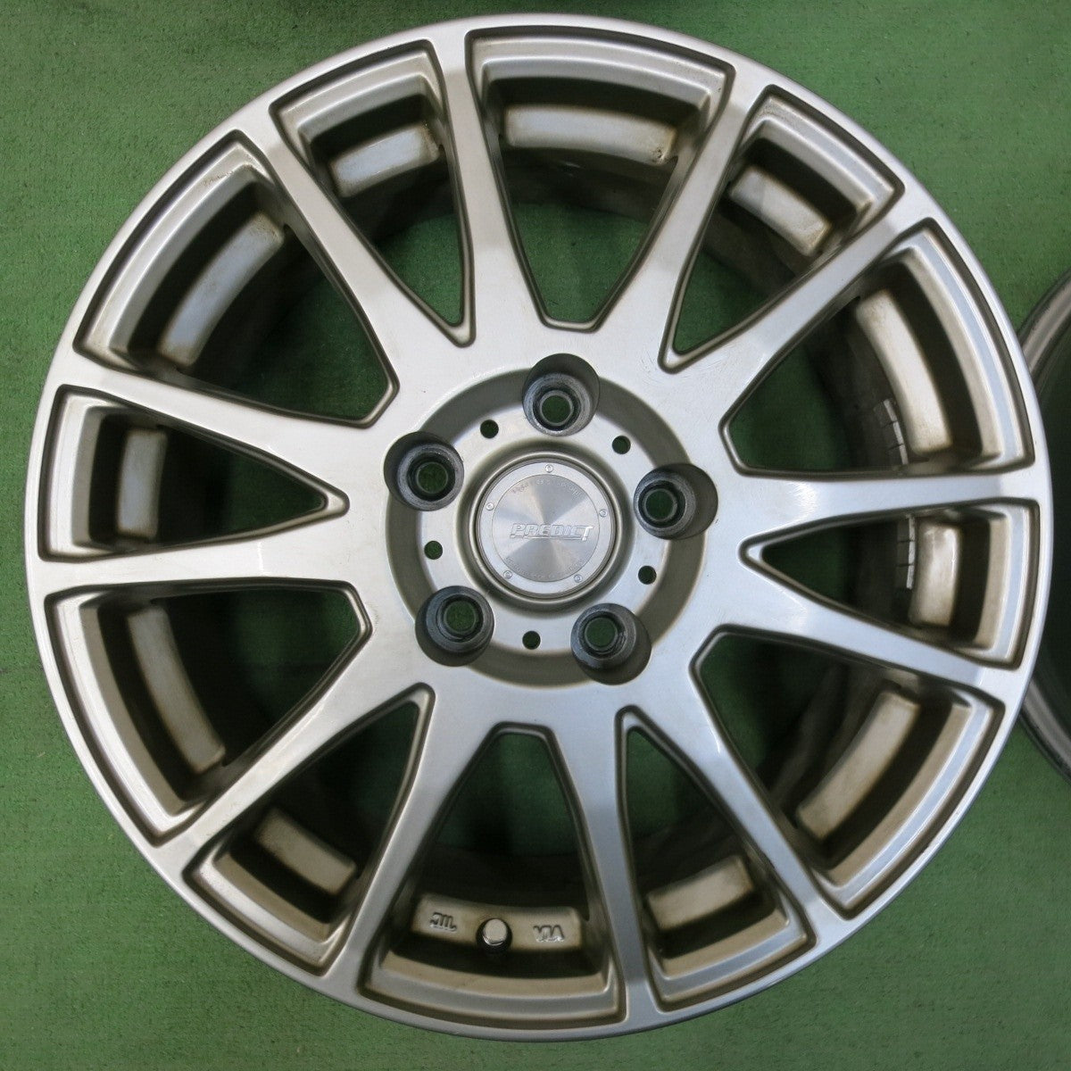4本価格★PREDICT KYOHO 共豊 ホイール 16インチ 16×6.5J PCD114.3/5H★5031211SYホ