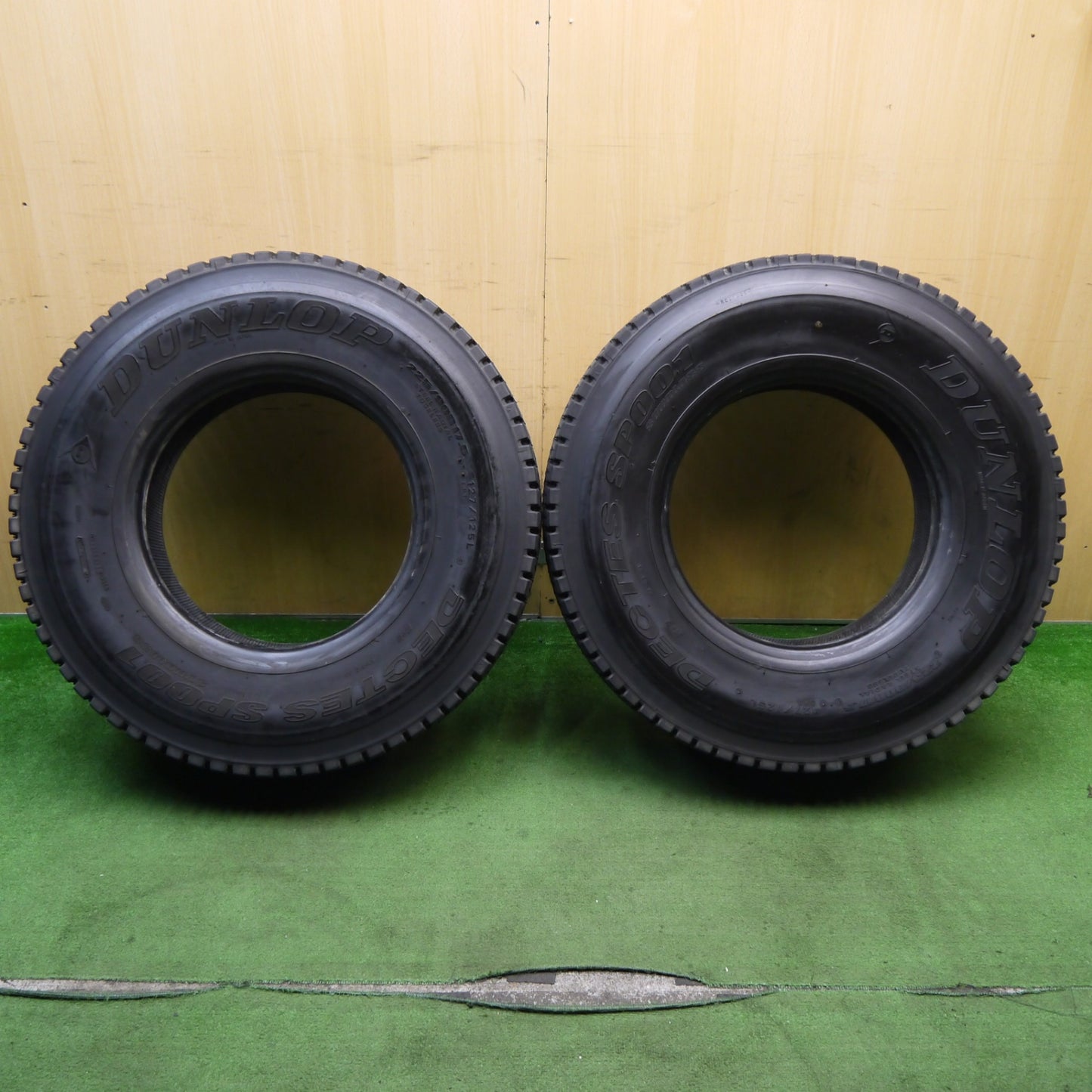 2本価格★トラック タイヤ 225/90R17.5 127/125L スタッドレス ダンロップ デクテス SP001 DECTES 17.5インチ★5062401KKスタ
