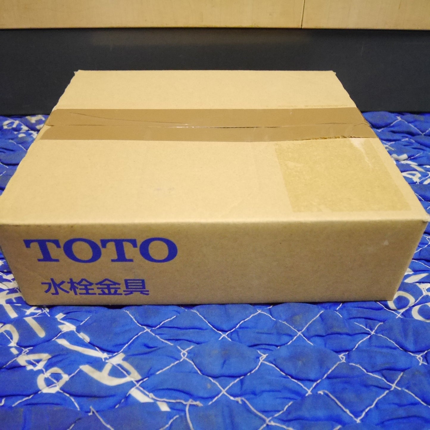 ●複数在庫有●[送料無料] 未使用☆TOTO 台付 自動 水栓 TLE28005J (スパウト部) トートー Aタイプ ワンプッシュ☆