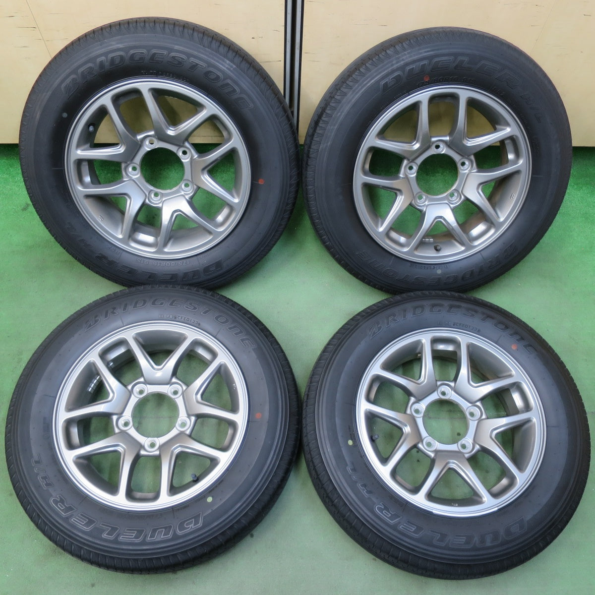 バリ溝！23年！キレイ！9.5分★スズキ JB64 W ジムニー 純正 175/80R16 ブリヂストン デューラー H/L 852 16インチ PCD139.7/5H★5111211イノ