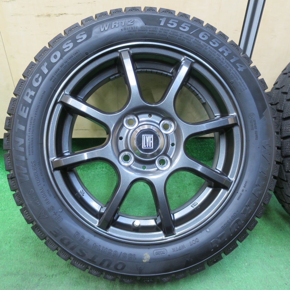 [送料無料] バリ溝！20年！キレイ！8.5分★スタッドレス 155/65R14 ウィンラン WINTERCross WR12 LVF-2 TOPY トピー 14インチ PCD100/4H★4110810イス