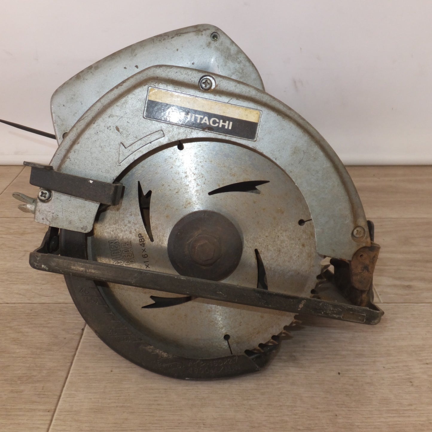 [送料無料] ジャンク★電気丸のこ 各種 5点 セット　新興製作所 SCS-165A　日立 G-15 C6BA　マキタ 5800B 5606A★