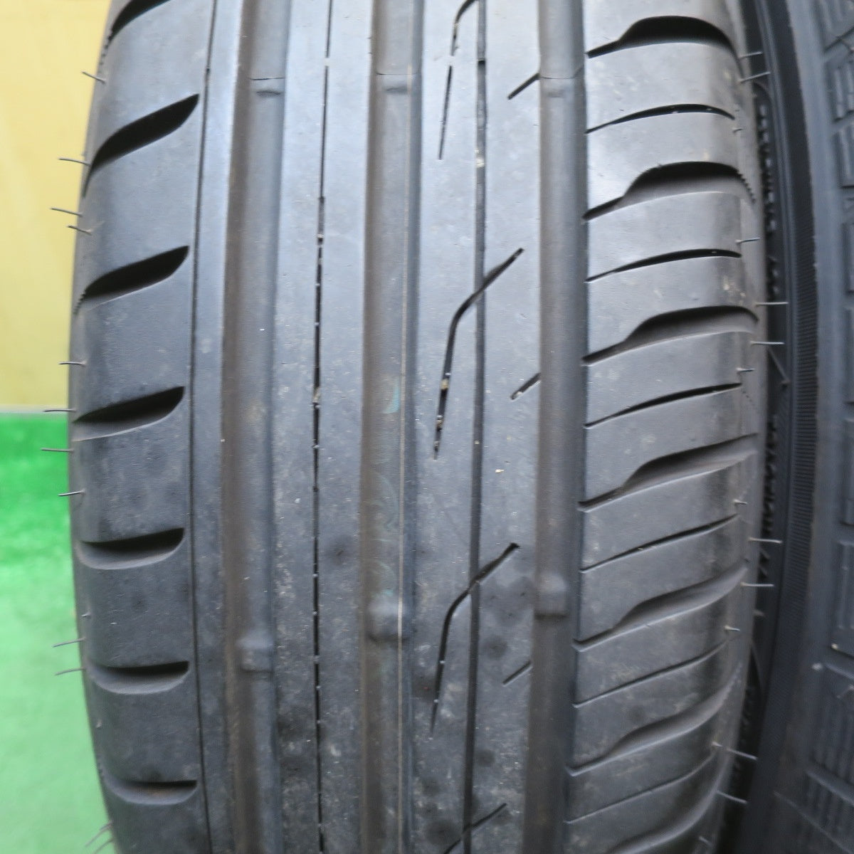 バリ溝！9.5分★ダイハツ テリオスキッド 純正 175/80R15 トーヨー プロクセス CF2 SUV 15インチ PCD114.3/5H★6022403NJノ