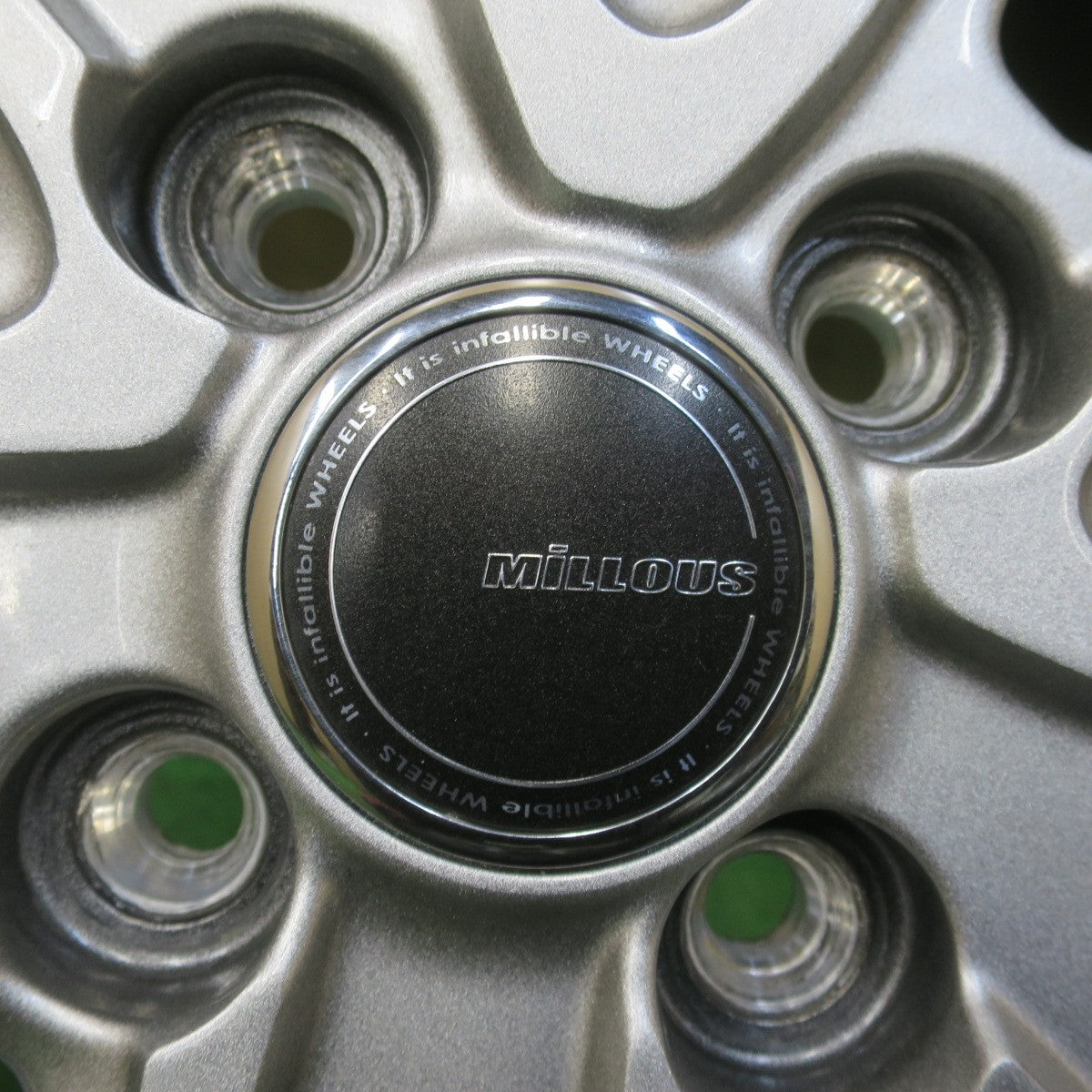 バリ溝！22年！キレイ！ほぼ10分★スタッドレス 155/65R14 ヨコハマ アイスガード iG70 MiLLOUS VX ミルアス 14インチ PCD100/4H★5122009イス