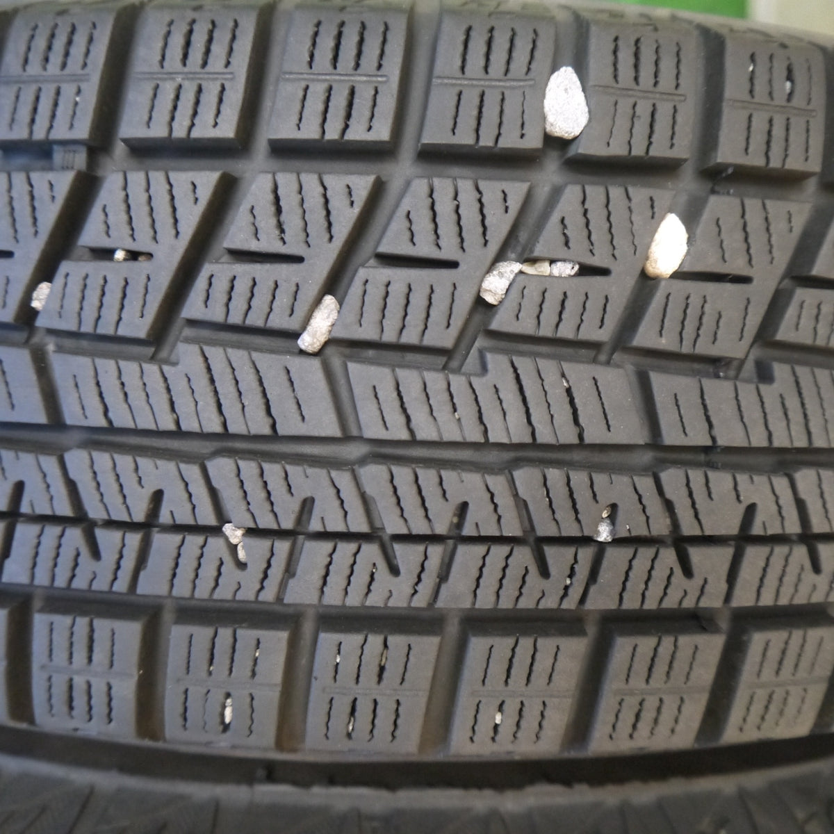 バリ溝！キレイ！8.5分◎スタッドレス 165/65R15 ヨコハマ アイスガード iG60 BALMINUM BR10 バルミナ 15インチ タフト ソリオ 等 PCD100/4H◎6081904Hス