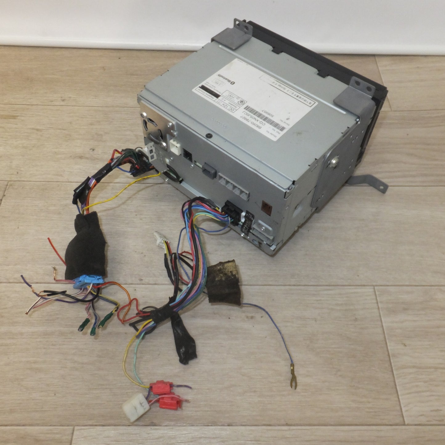 [送料無料] ジャンク★パナソニック製 日産 純正 オリジナルナビゲーション MM115D-A B8260-79927[66]★