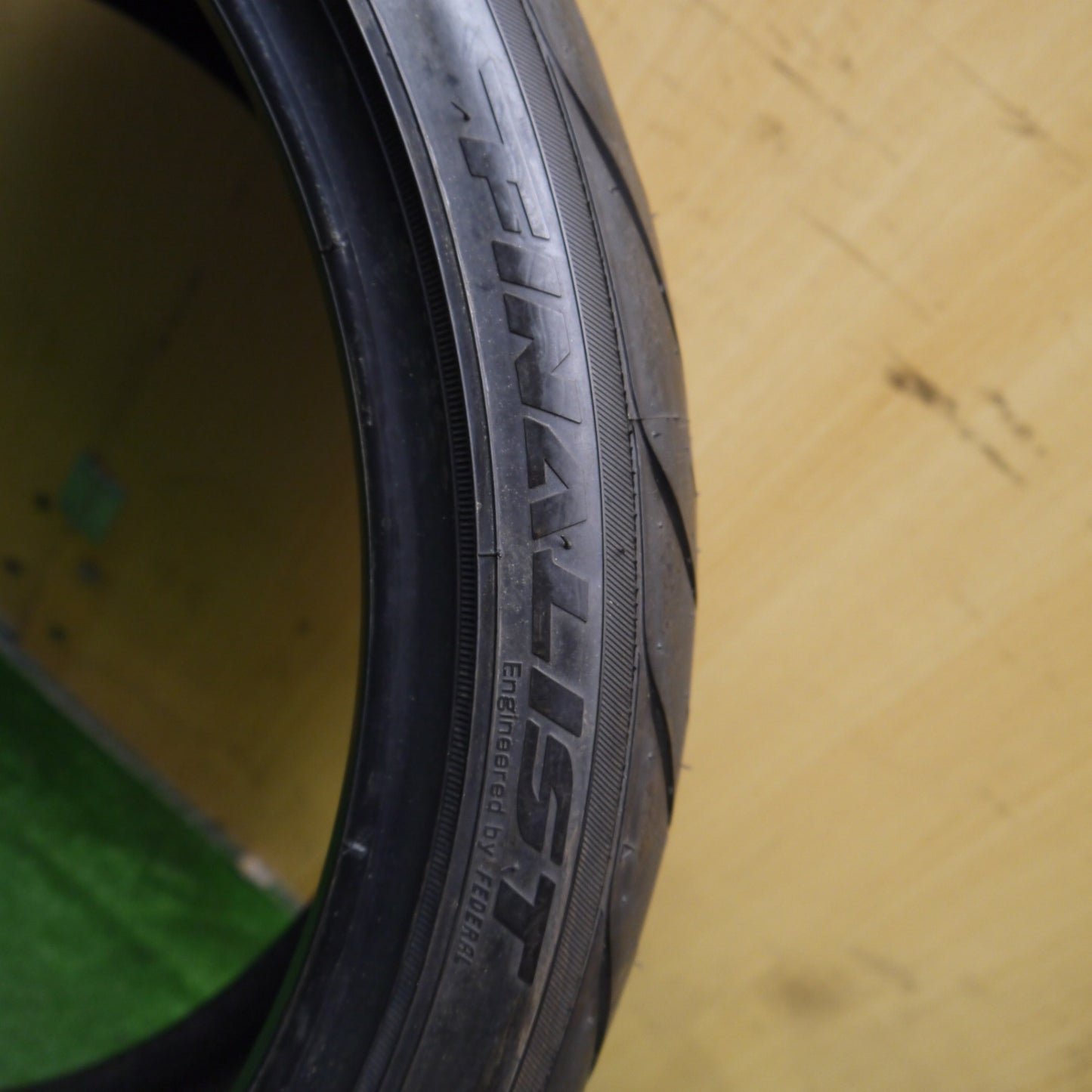 未使用！22年！1本★275/30R19 ファイナリスト 595 EVO タイヤ 19インチ レクサス ベンツ BMW 等★5081805Hノタ
