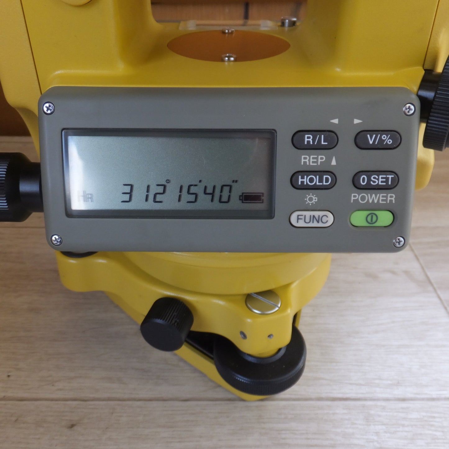 [送料無料] 現状品★トプコン TOPCON デジタルセオドライト DT-213　DT-200series DIGITAL THEODOLITE★