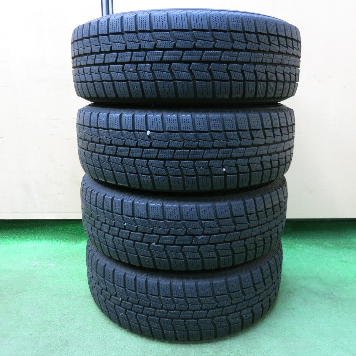 [送料無料] バリ溝！21年！キレイ！9.5分以上★プリウス 等 195/65R15 スタッドレス オートバックス ノーストレック N3i ECO FORME エコフォルム 15インチ PCD100/5H★4121803SYス