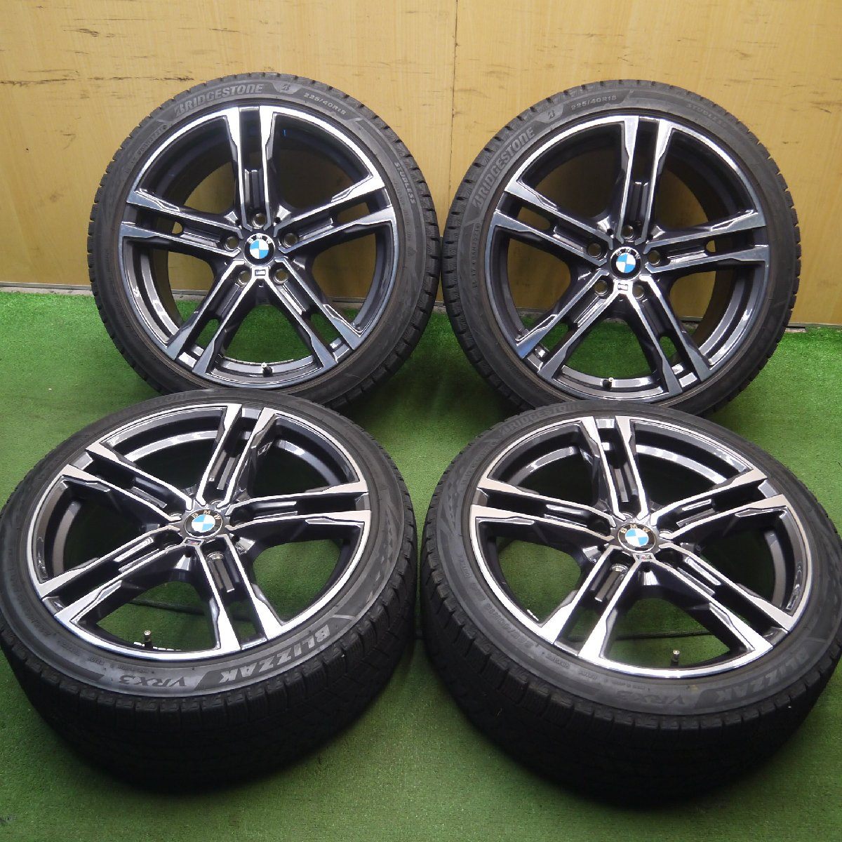 バリ溝！21年！キレイ！★BMW 2シリーズ グランクーペ Mスポーツ 純正 225/40R18 スタッドレス ブリヂストン VRX3★3082803Hス