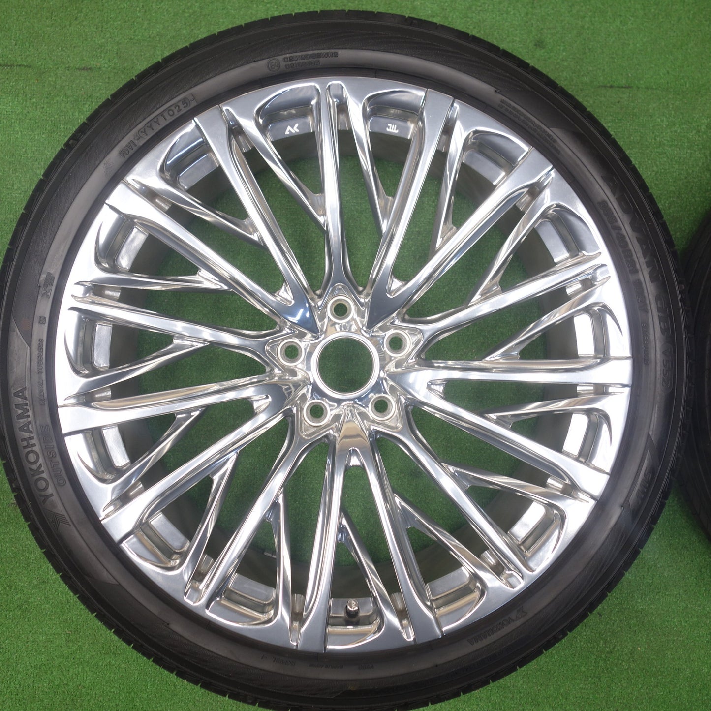バリ溝！25年！キレイ！9.5分★40系 アルファード ヴェルファイア レクサス LM 等 AK FORGED PAFL30 255/40R21 ヨコハマ アドバン dB V552 21インチ PCD120/5H★6030702KTノ