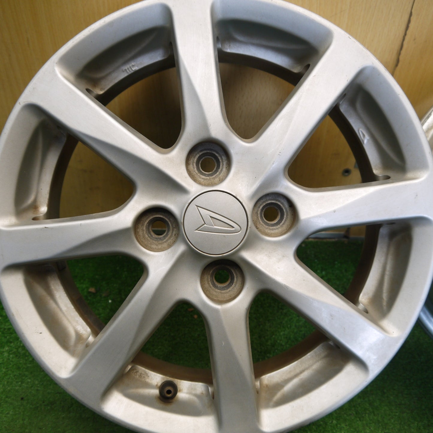 4本価格★ダイハツ タント ムーヴ 等 純正 ホイール 14インチ 14×4.5J PCD100/4H★6051101Hホ