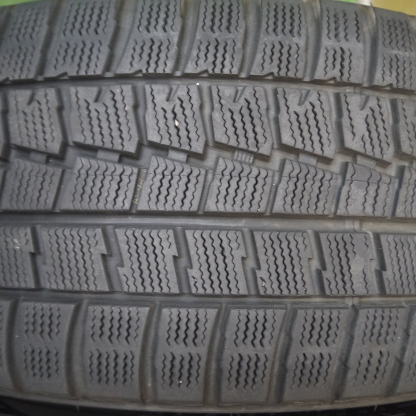 *送料無料* バリ溝！キレイ！9分★ベンツ等 EMN GERMANY 245/45R19 スタッドレス ダンロップ ウインターマックス WM01 PCD112/5H★4072602Hス