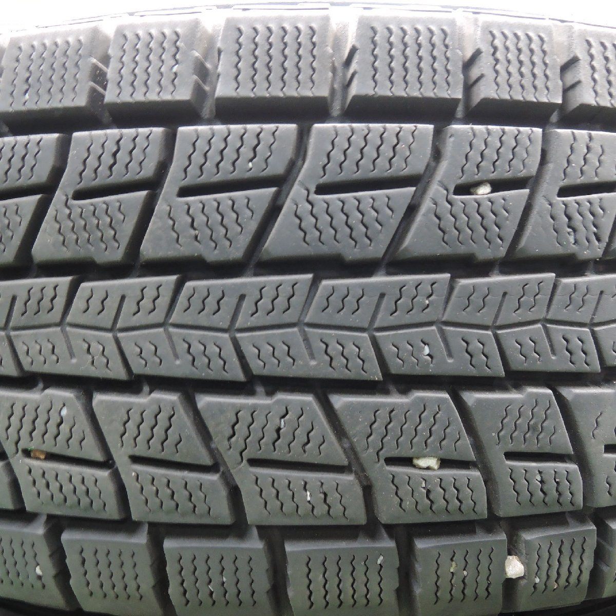 キレイ★スタッドレス 225/65R17 ダンロップ ウインターマックス SJ8 SEMVAES 17インチ PCD114.3/5H★3111805HAス