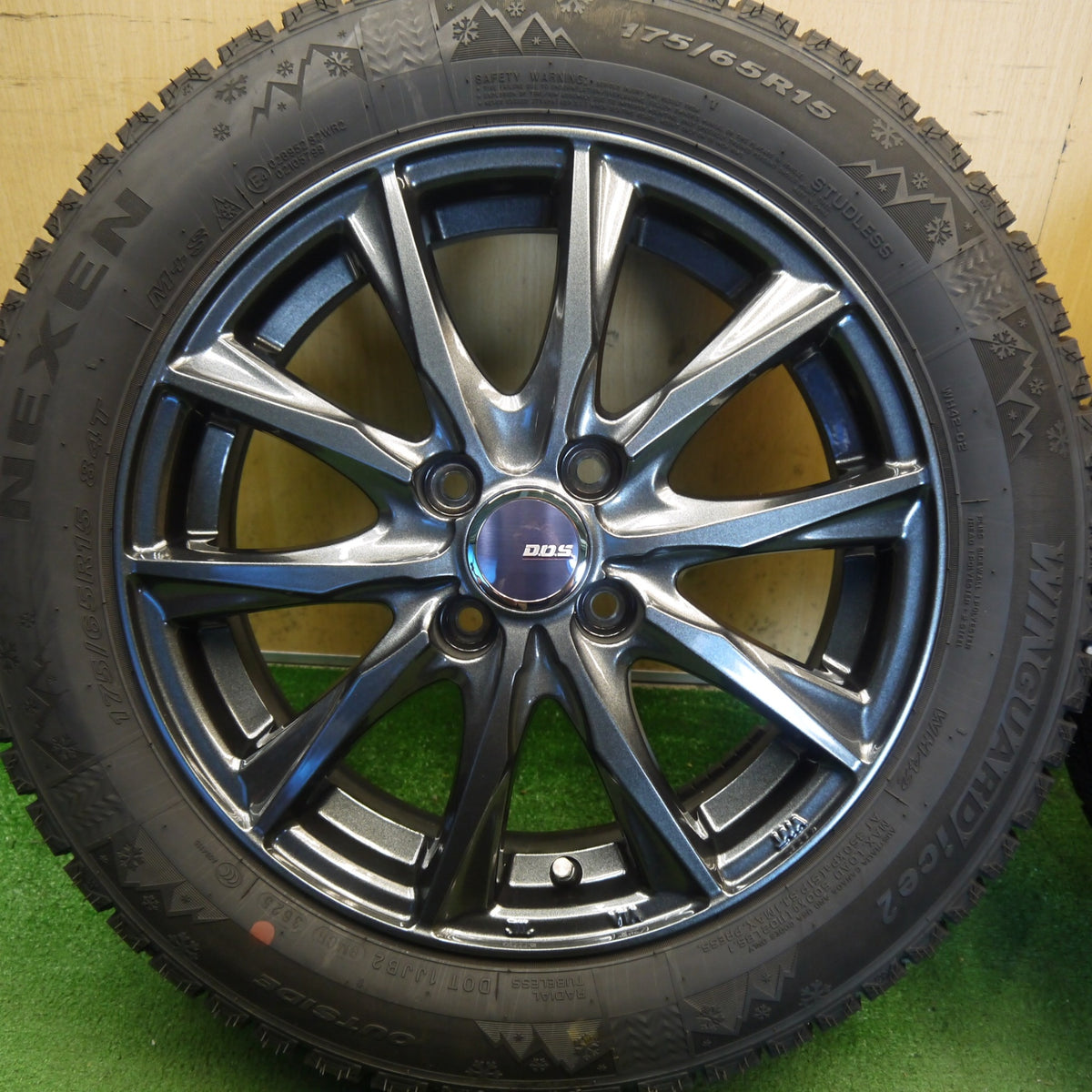 バリ溝！25年！キレイ！ほぼ10分◎スタッドレス 175/65R15 ネクセン ウィンガード アイス2 D.O.S. DOS 社外 アルミ 15インチ PCD100/4H◎6082106Hス