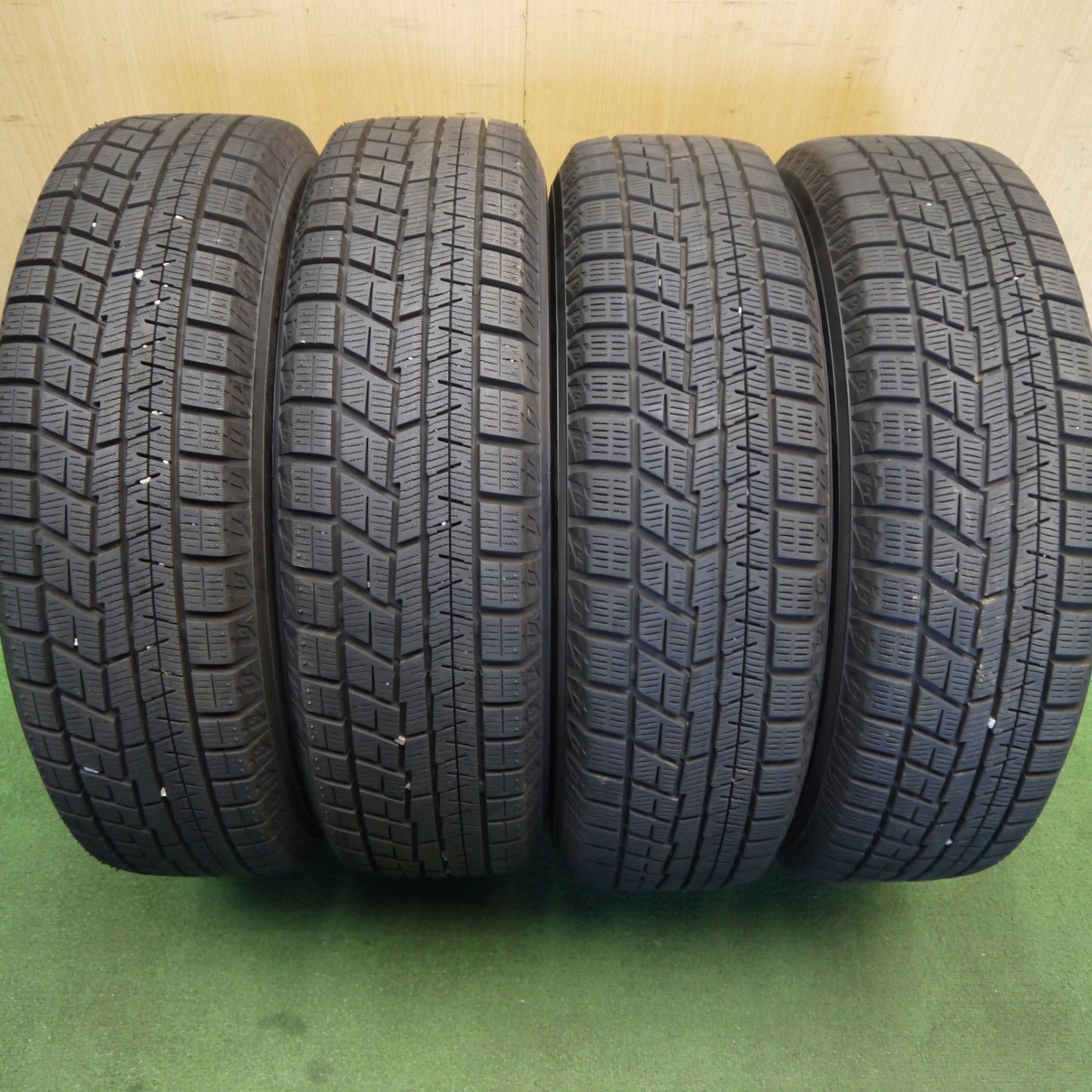 バリ溝！23年！キレイ！ほぼ10分◎スタッドレス 175/65R15 ヨコハマ アイスガード iG60 MANARAY SPORT マナレイ スポーツ 15インチ PCD100/4H◎6073106Hス