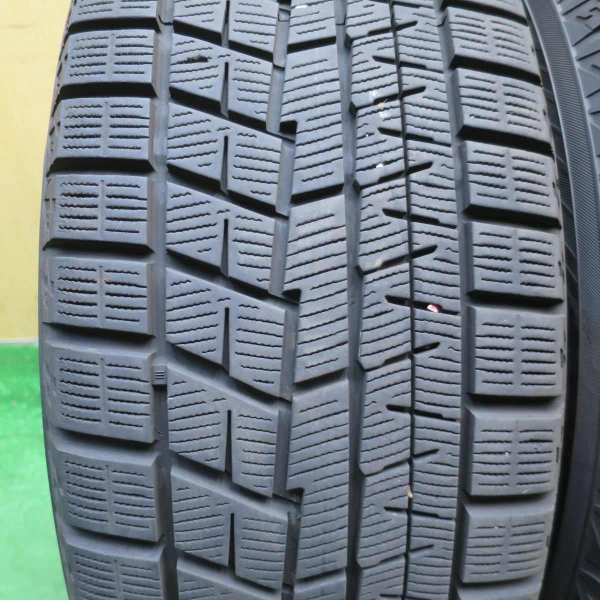 バリ溝！22年！キレイ！9.5分◎スタッドレス 215/55R17 ヨコハマ アイスガード iG60 SCHNEIDER MiD シュナイダー 17インチ PCD114.3/5H◎6072002NJス