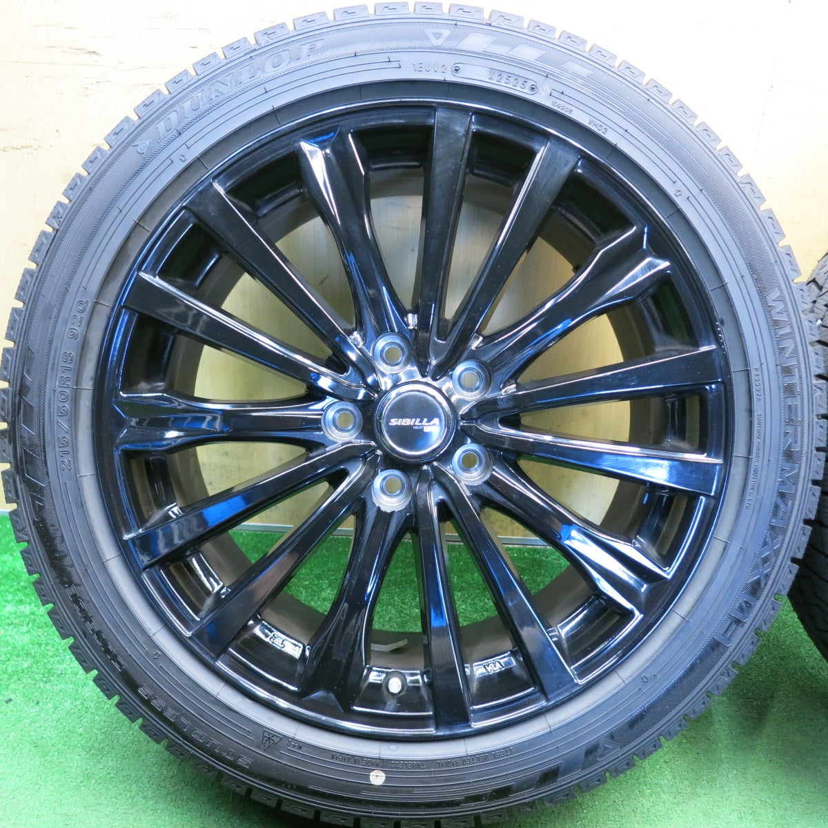 バリ溝！25年！キレイ！9.5分◎スタッドレス 215/50R18 ダンロップ ウインターマックス 03 SIBILLA NEXT W5 シビラ 18インチ PCD114.3/5H◎6072604HAス