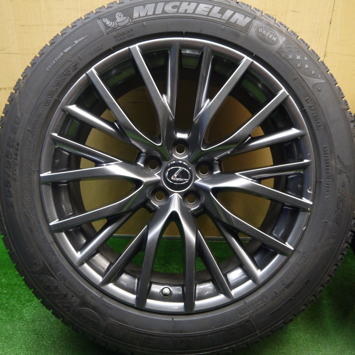 センサー付き！キレイ★レクサス RX Fスポーツ 純正 235/55R20 スタッドレス ミシュラン X-ICE XI3 20インチ PCD114.3/5H★6012603Hス