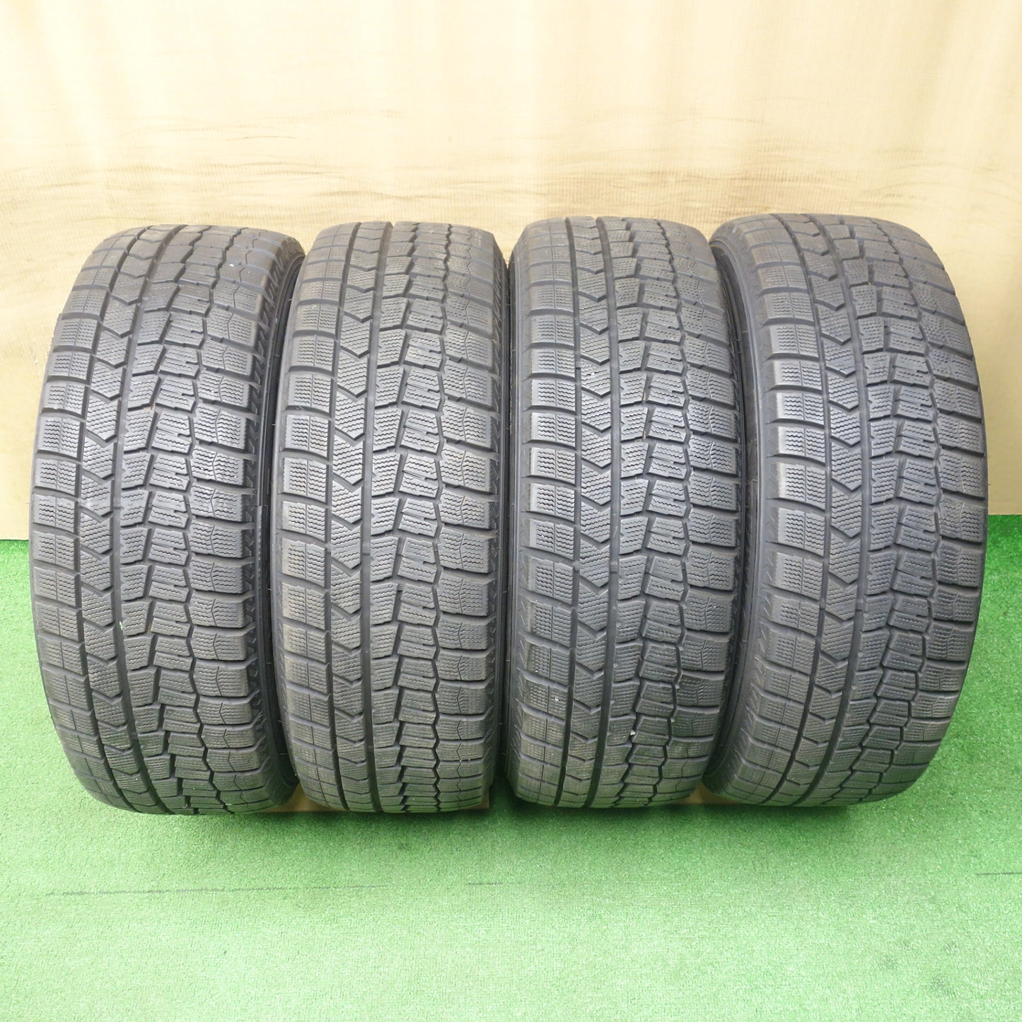 バリ溝！9.5分★スタッドレス 215/55R17 ダンロップ ウインターマックス WM02 ROZEST YT-E ロゼスト 17インチ PCD114.3/5H★6021301KTス
