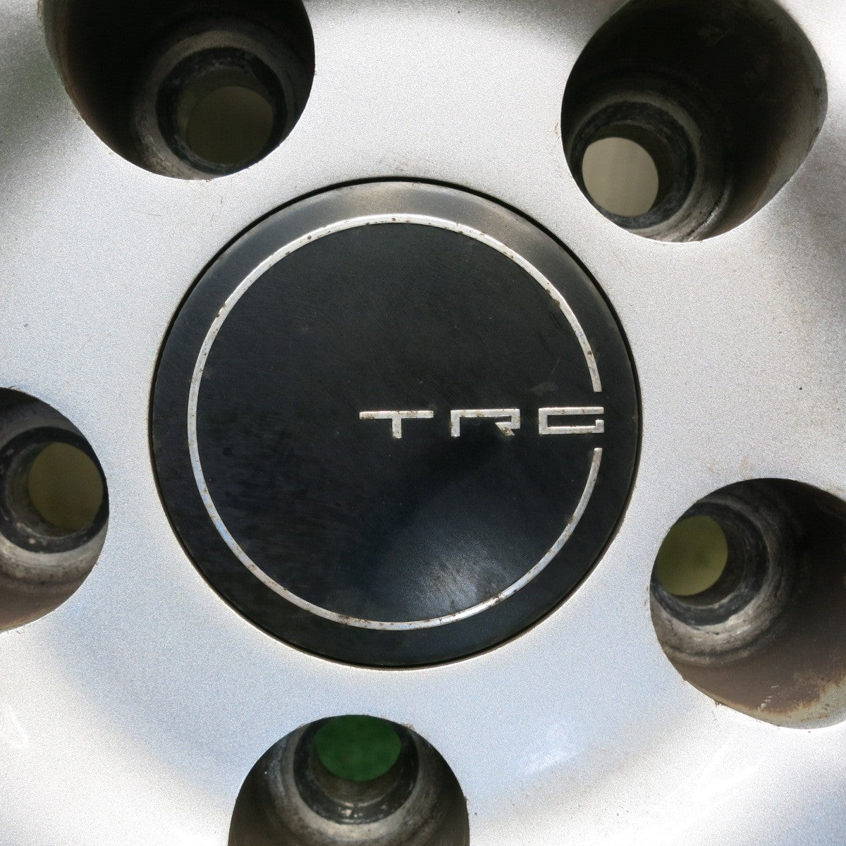 バリ溝！9分★ワーゲン 等 TRG 215/60R16 スタッドレス ダンロップ ウインターマックス WM02 16インチ PCD112/5H★6051406HAス