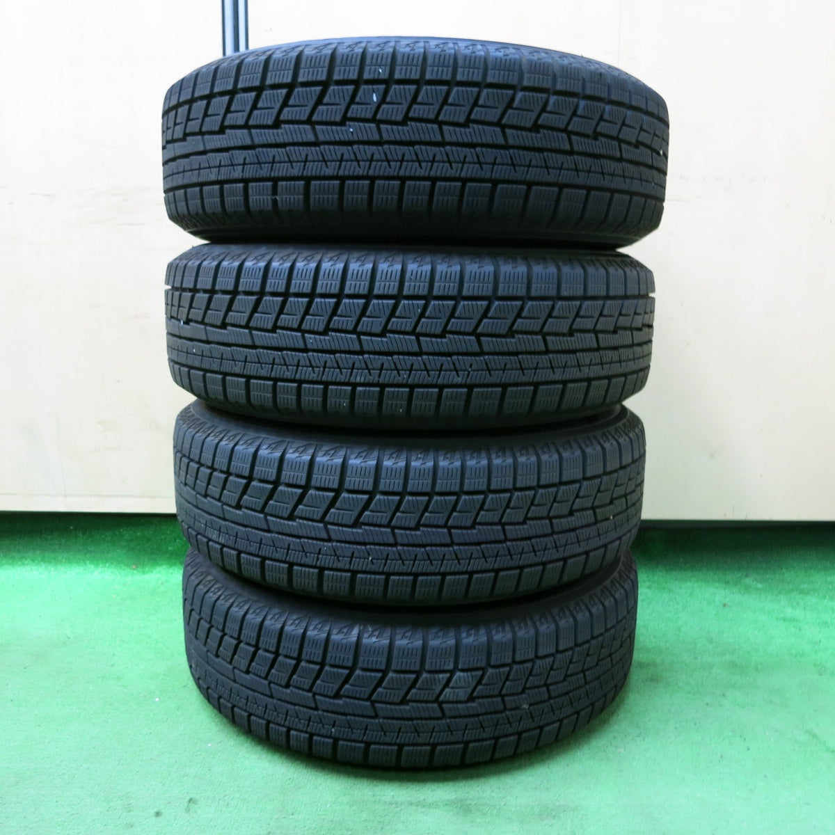 *送料無料* バリ溝！21年！9.5分★スタッドレス 175/65R15 ヨコハマ アイスガード iG60 Roadmax ロードマックス 15インチ PCD100/4H★4082904SYス