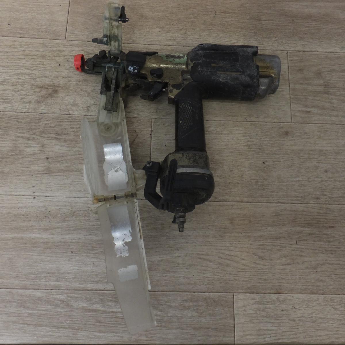 ★ハイコーキ HiKOKI 41mm 高圧ねじ打機 WF4HS(?)(1)　1.76～2.26MPa　使用ねじ SV3925H(D)～SV4241H(J)★