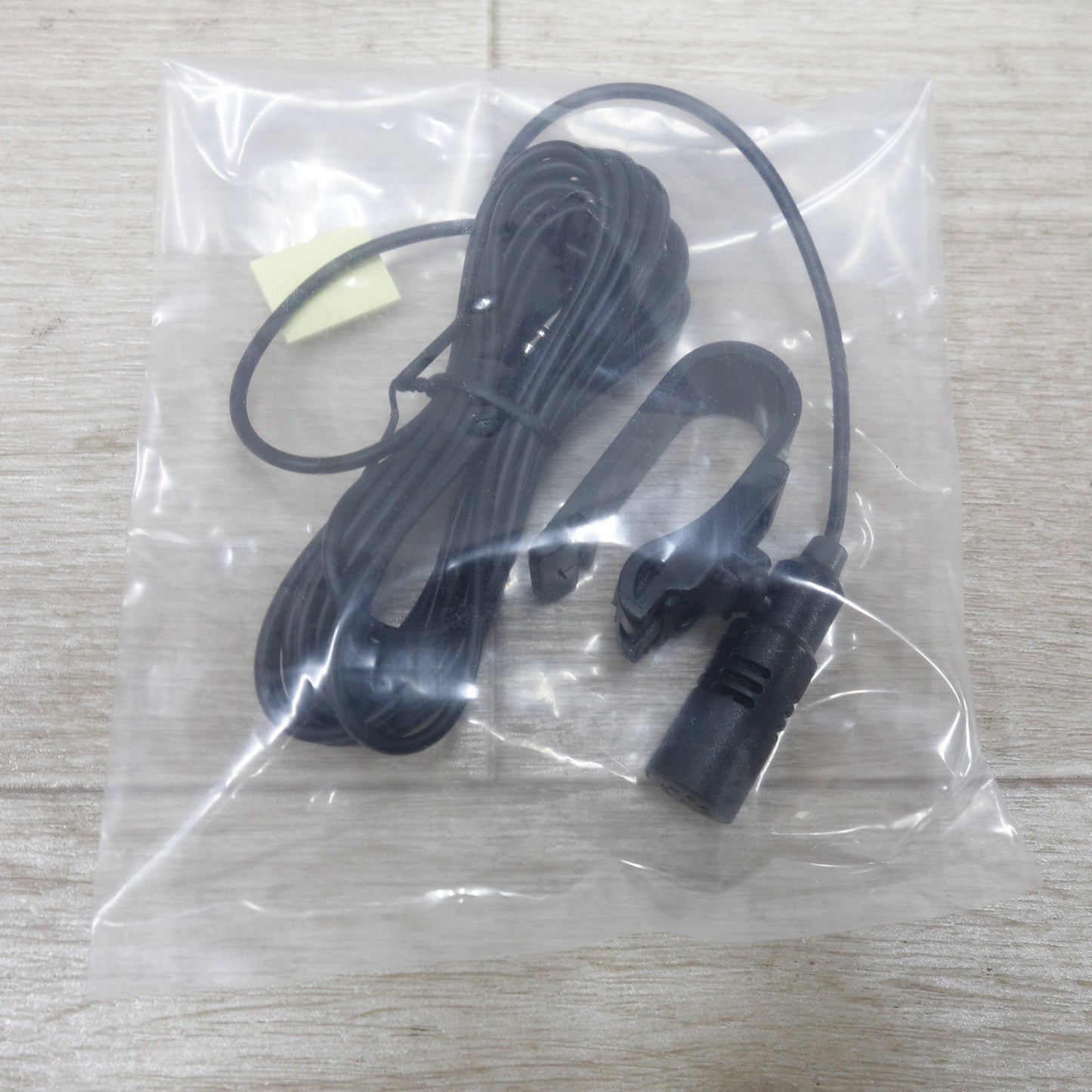 [送料無料] 未使用◆Pioneer carrozzeria 楽ナビ カーナビ AVIC-RW822-D メモリーナビ パイオニア カロッツェリア◆