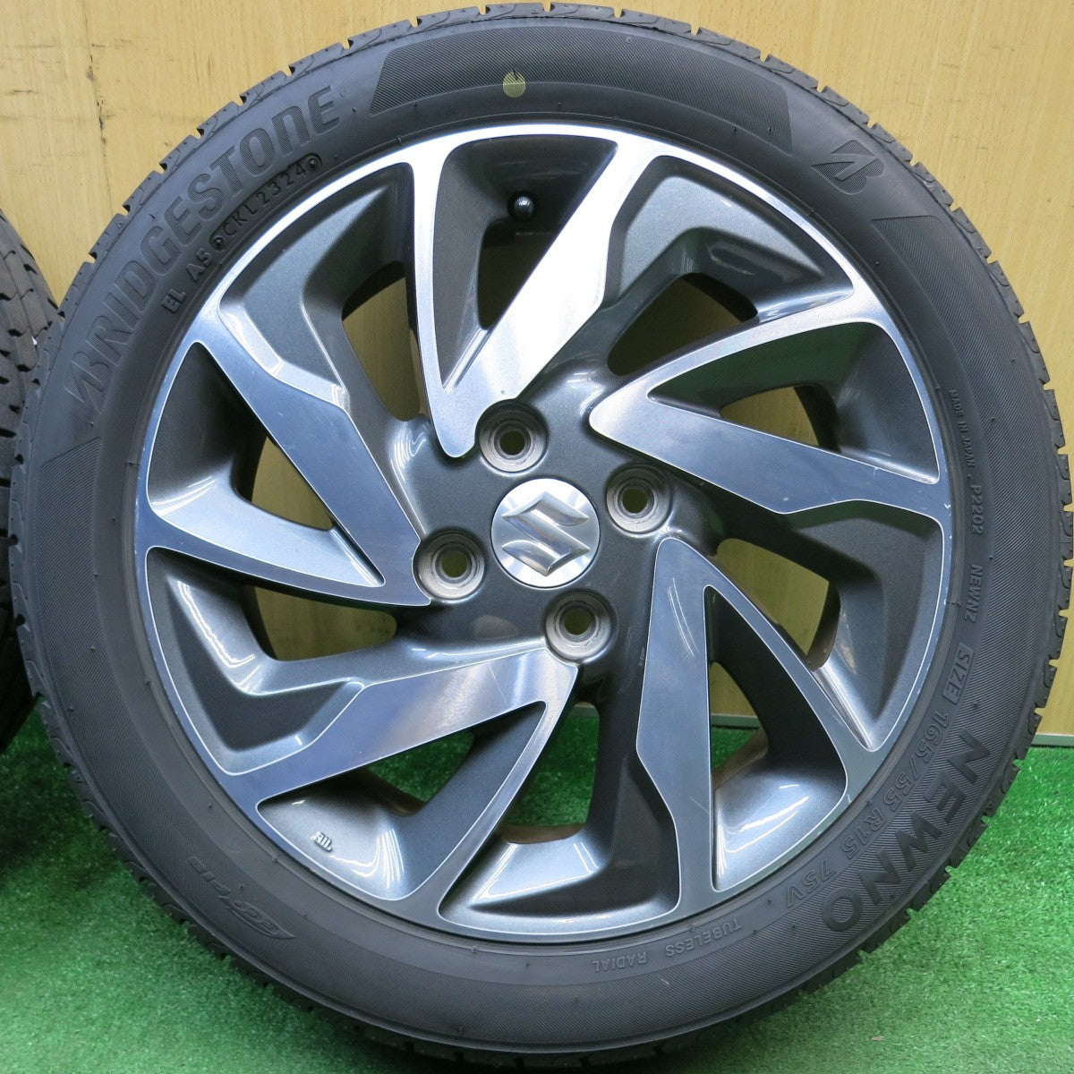 バリ溝！24年！9.5分★スズキ MK32S スペーシア カスタム 純正 165/55R15 ブリヂストン NEWNO 15インチ PCD100/4H★6022309HAノ