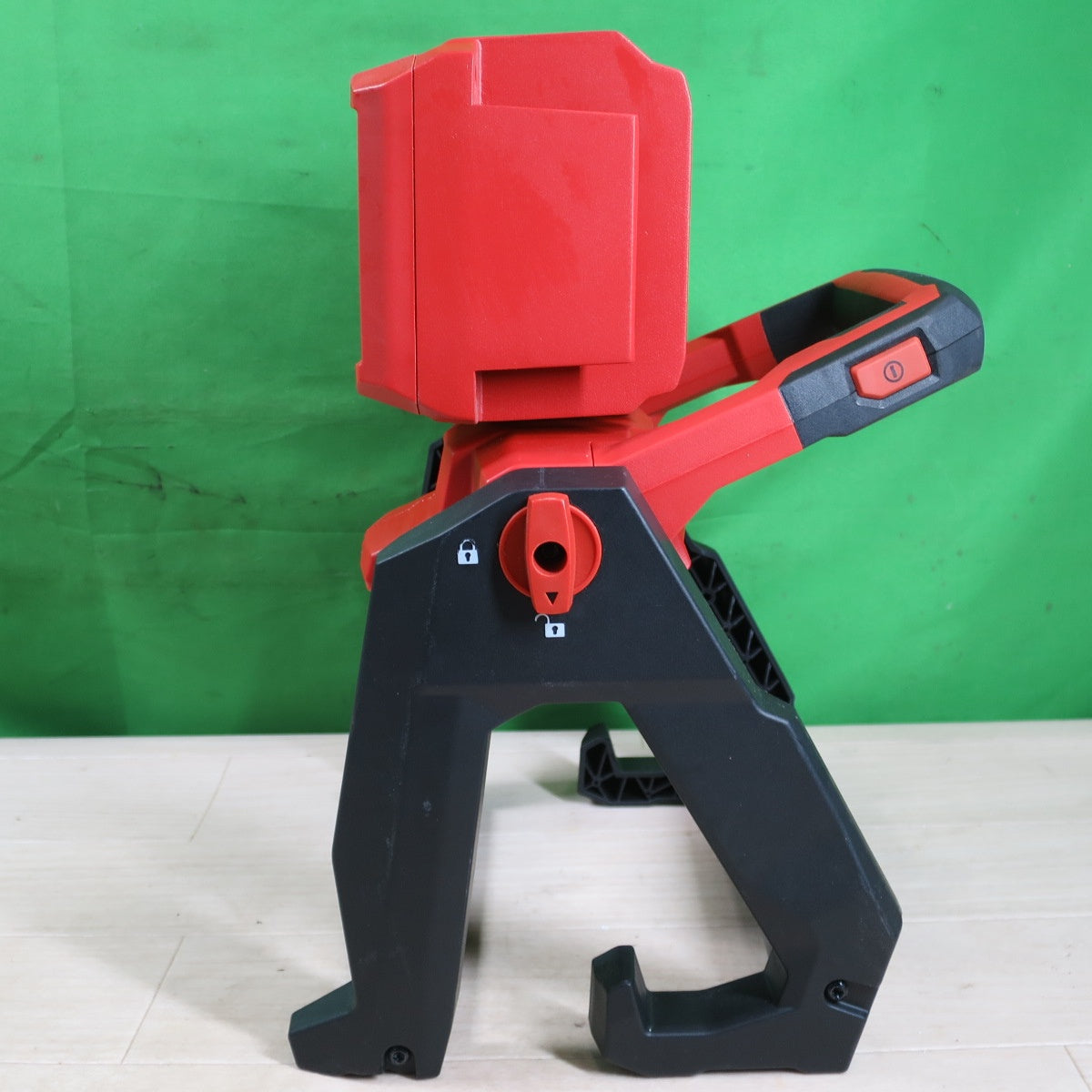 [送料無料] キレイ☆HILTI ヒルティ 充電式 エリアライト SL 6-A22 LED 建築用 照明 ワーク ライト 作業灯 ランプ コードレス☆