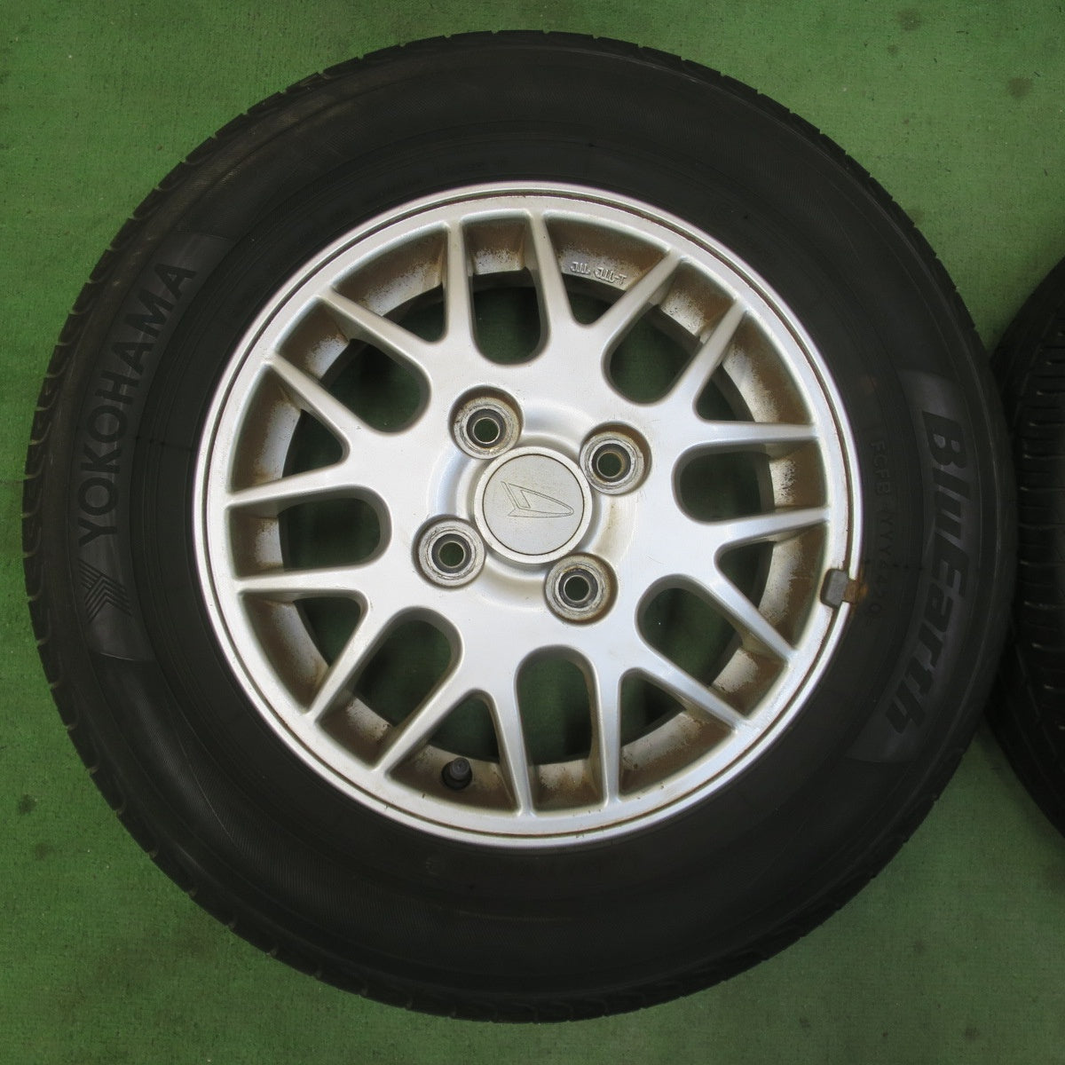 4本価格★ダイハツ アトレー 純正 165/70R13 ヨコハマ ブルーアース AE01 13インチ PCD100/4H★6022803イノ