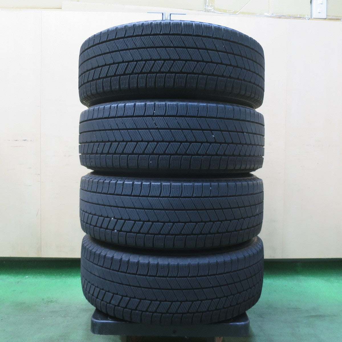 バリ溝！9分★スタッドレス 195/60R15 ブリヂストン ブリザック VRX3 SMACK ENKEI スマック エンケイ 15インチ PCD114.3/5H★6011006イス