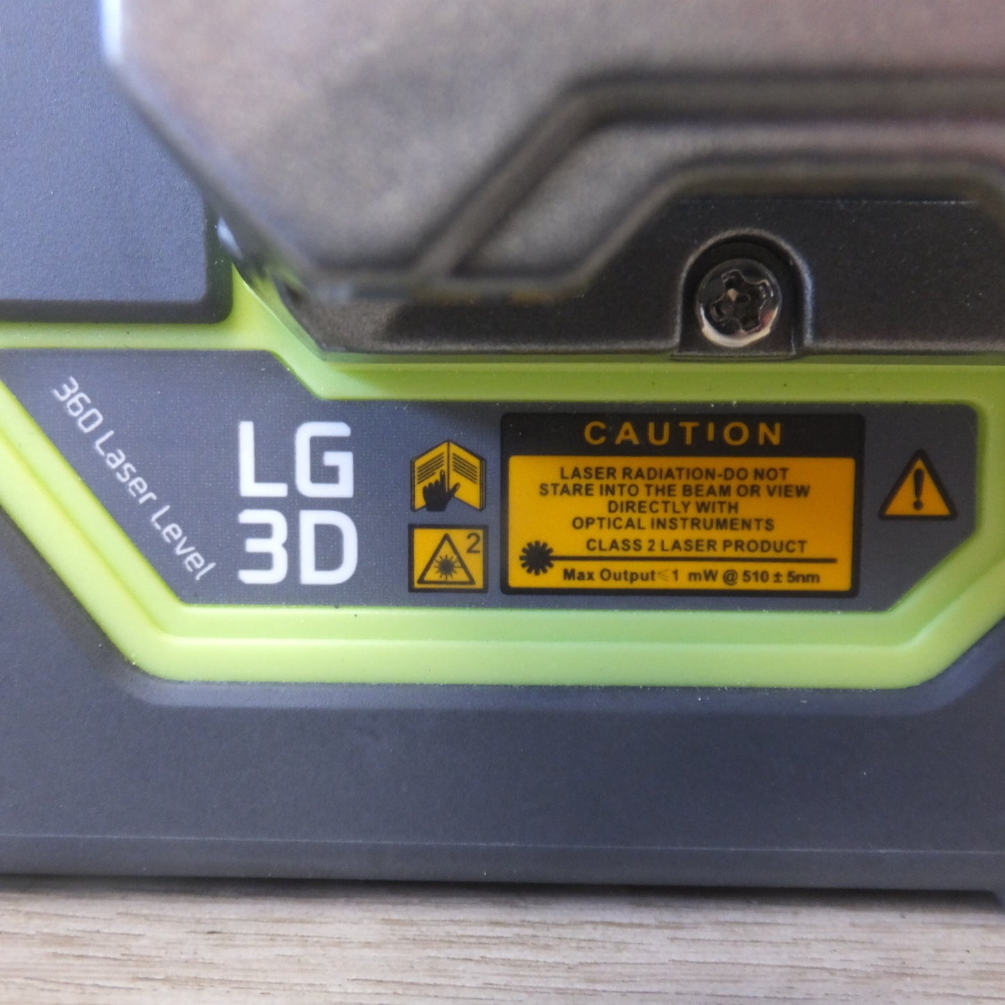 [送料無料] 現状品 キレイ★LASGOO レーザー墨出し器 LG-3D　バッテリーパック NK-B260 付★