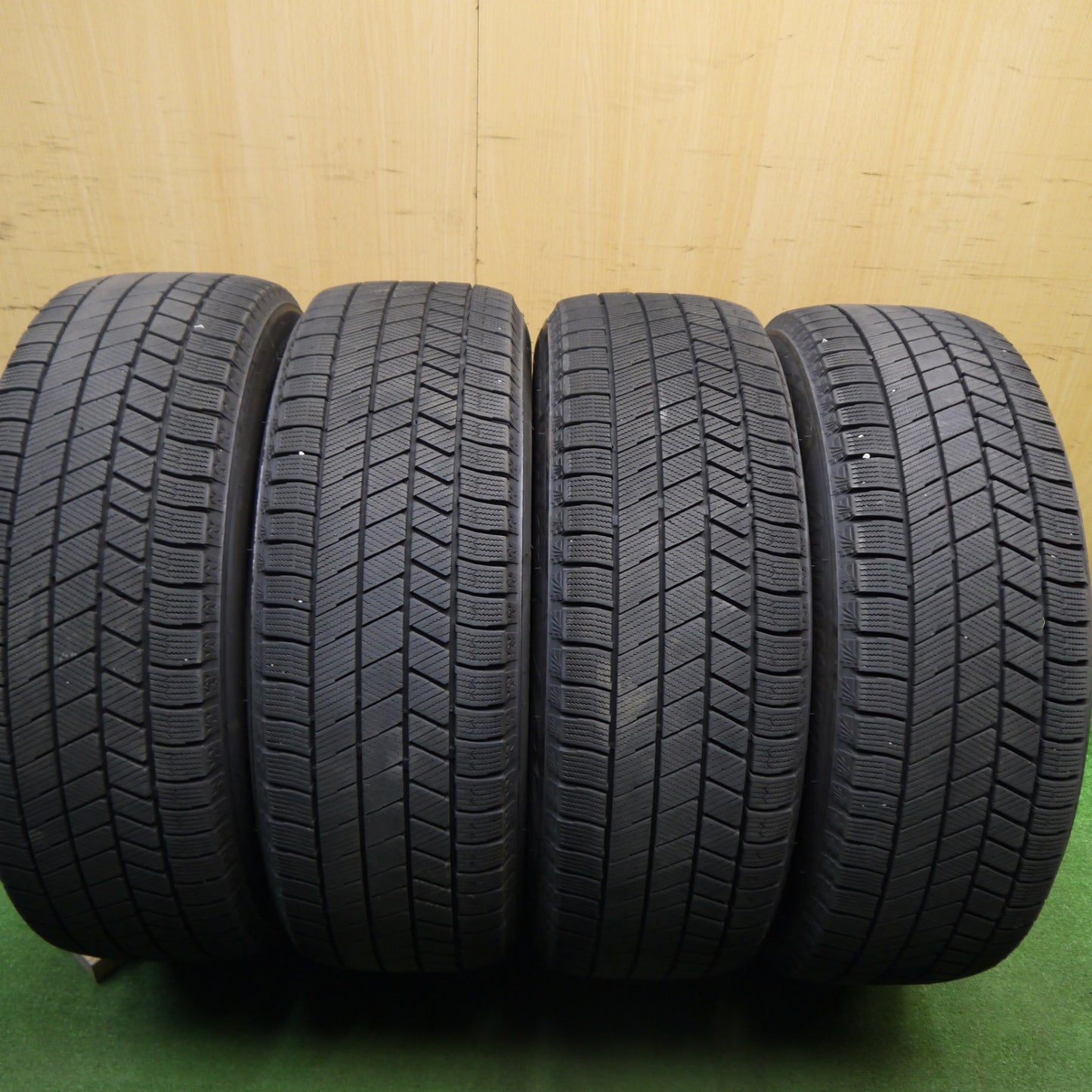 [送料無料] バリ溝！22年！キレイ！9分★スタッドレス 225/60R17 ブリヂストン ブリザック VRX3 TOPRUN トップラン 17インチ PCD114.3/5H★5040106Hス