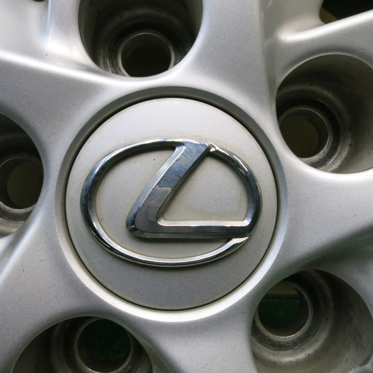 バリ溝！キレイ！9.5分以上★レクサス HS 純正 215/55R17 スタッドレス ダンロップ ウインターマックス WM01 17インチ PCD114.3/5H★5122103HAス