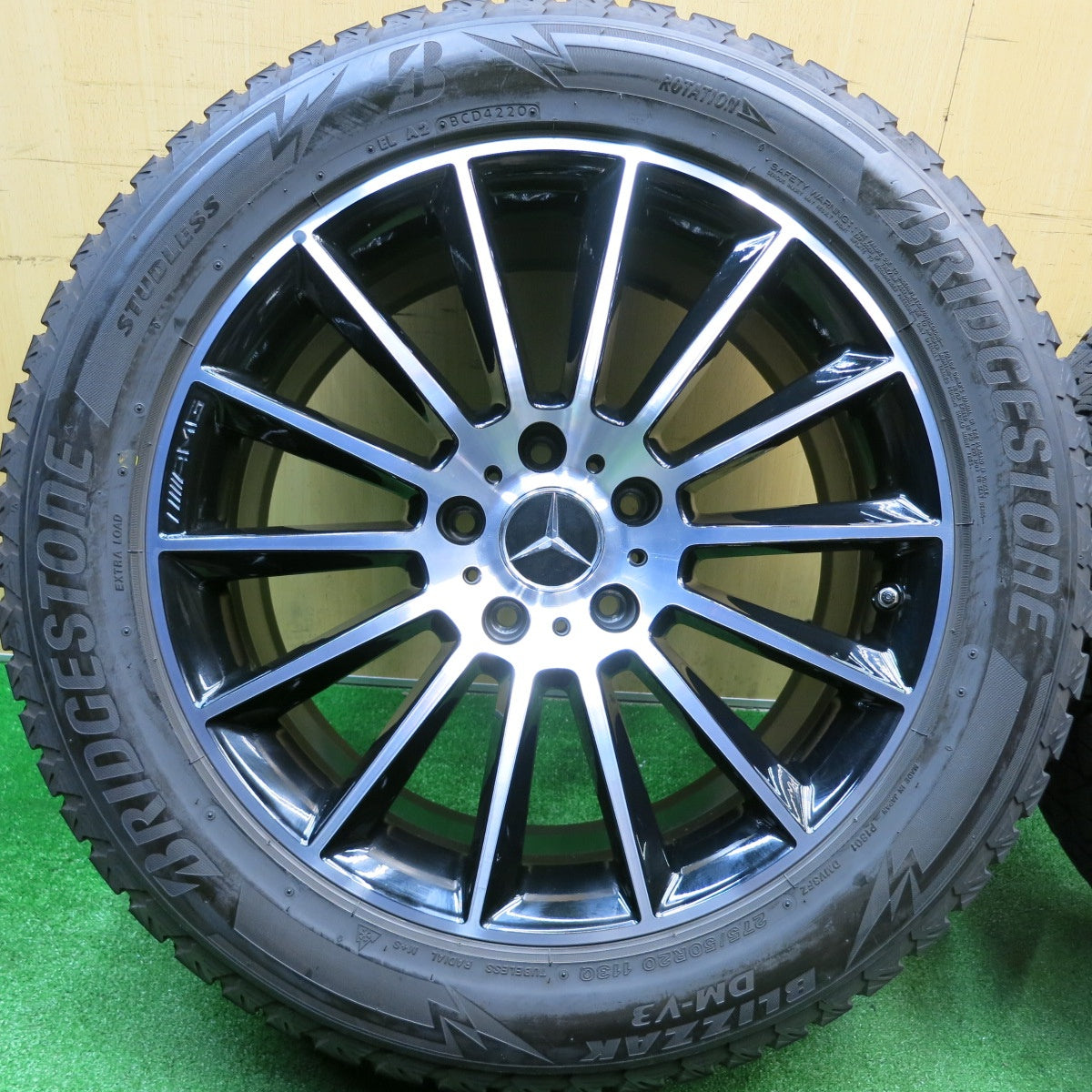 バリ溝！9分★ベンツ Gクラス W463 純正 AMG 275/50R20 スタッドレス ブリヂストン ブリザック DM-V3 20インチ PCD130/5H★5112020HAス