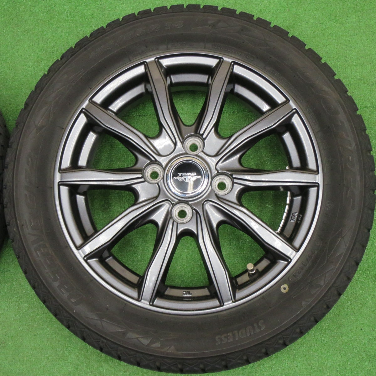 バリ溝！23年！キレイ！9分★スタッドレス 155/65R14 トーヨー オブザーブ GIZ2 TEAD テッド 14インチ PCD100/4H★6032601NKス
