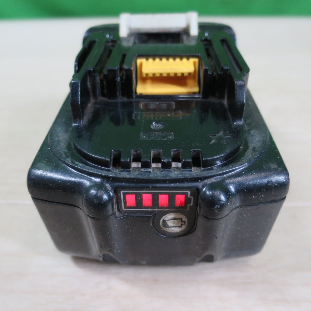 [送料無料] ☆マキタ 純正 Li-on リチウム イオン バッテリー BL1860B 雪マーク付き DC 18V 6.0Ah 108Wh 電動 工具 に makita☆