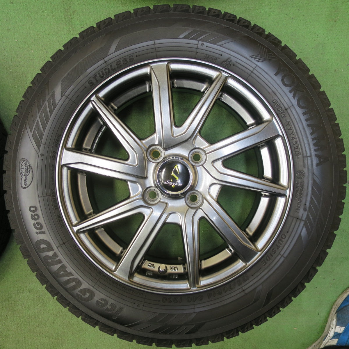 バリ溝！キレイ！9.5分★WORK Septimo G-01 プラス 175/70R14 スタッドレス ヨコハマ アイスガード IG60 ワーク セプティモ 14インチ PCD100/4H★5052902TTス