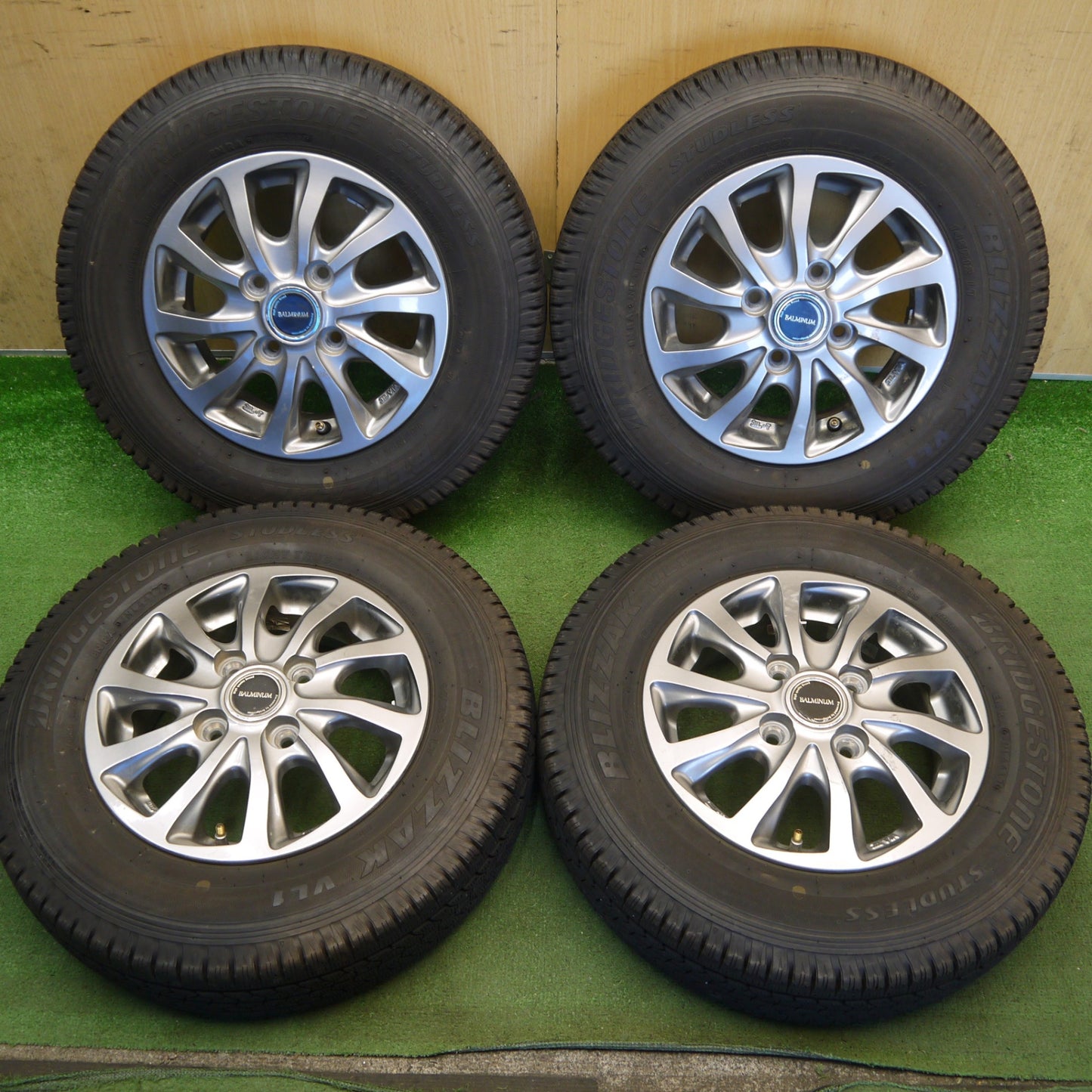 バリ溝！9分◎スタッドレス 145R12 6PR ブリヂストン ブリザック VL1 BALMINUM TR10 バルミナ 12インチ PCD100/4H◎6072904Hス