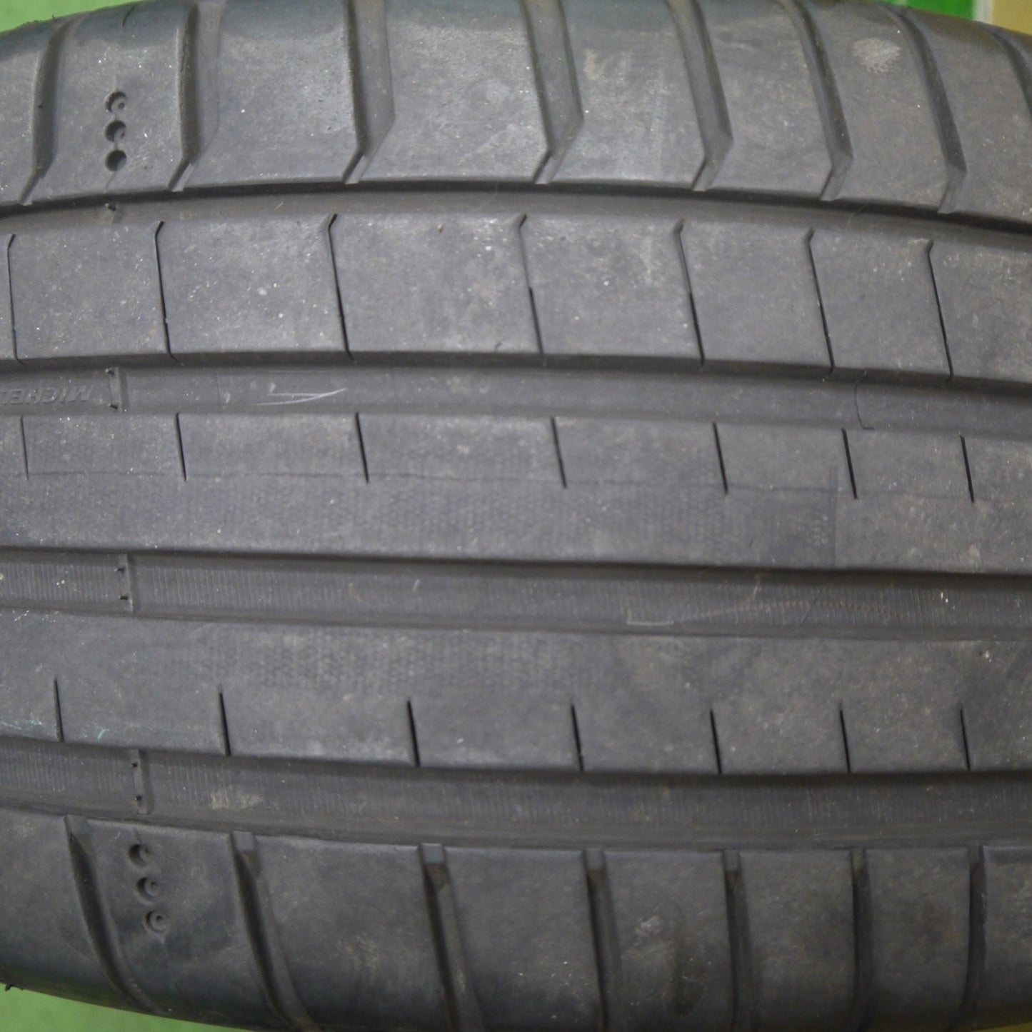 バリ溝！24年！9分！1本★235/40R18 ミシュラン パイロット スポーツ 5 タイヤ 18インチ インプレッサ シビック BMW M3 等★6010502Hノタ