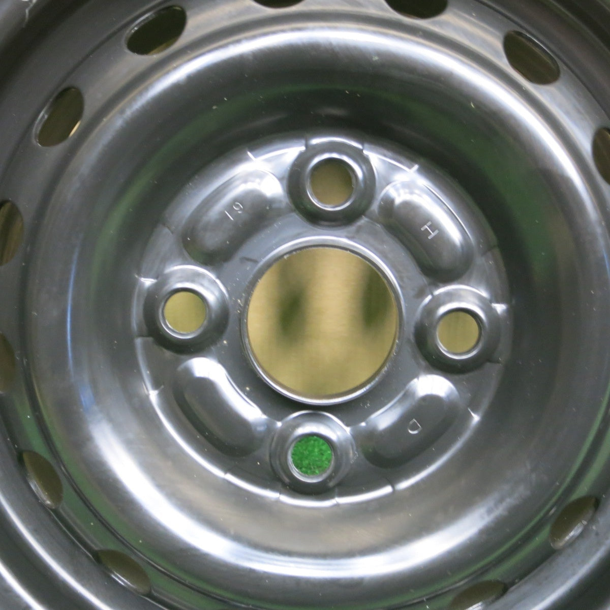 新車外し★ダイハツ ハイゼット カーゴ 純正 スチール ホイール 12インチ 12×4.00B PCD100/4H★6021501NKホ