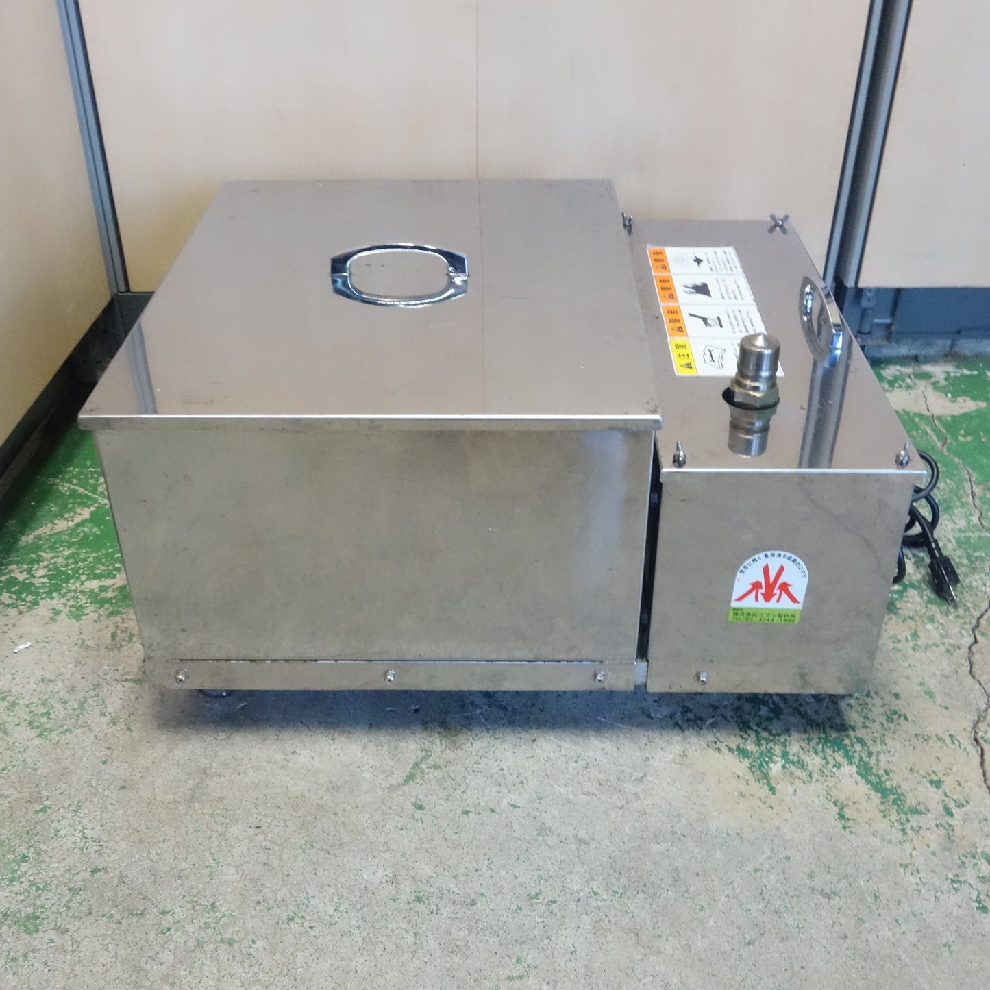 [送料無料] ☆コマツ製作所 食用油 ろ過機 適合 フライヤー 油量 40L Y-2 2023年製 油こし機 濾過 現状品☆