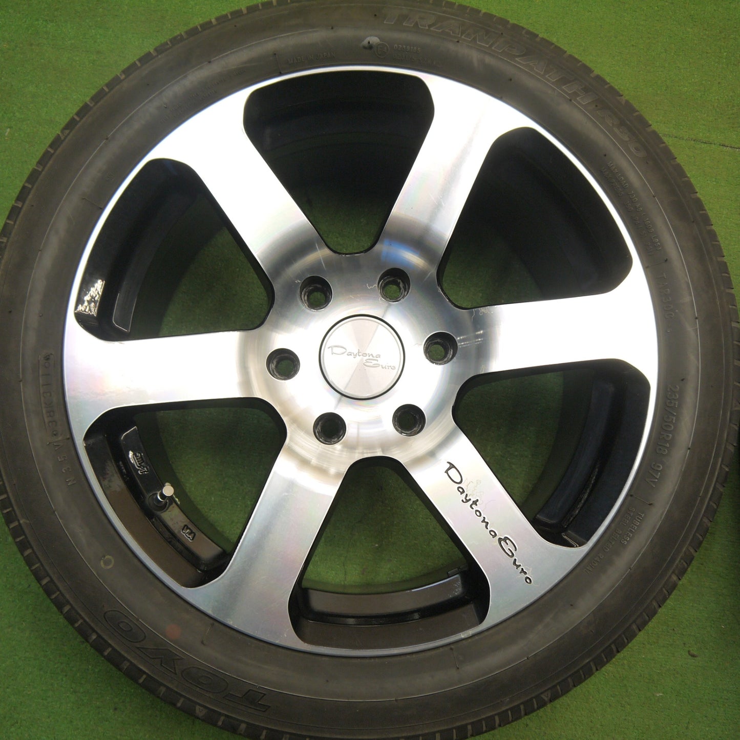 4本価格★Daytona Euro 235/50R18 トーヨー トランパス R30 デイトナ ユーロ 18インチ PCD139.7/6H★6030307Hノ