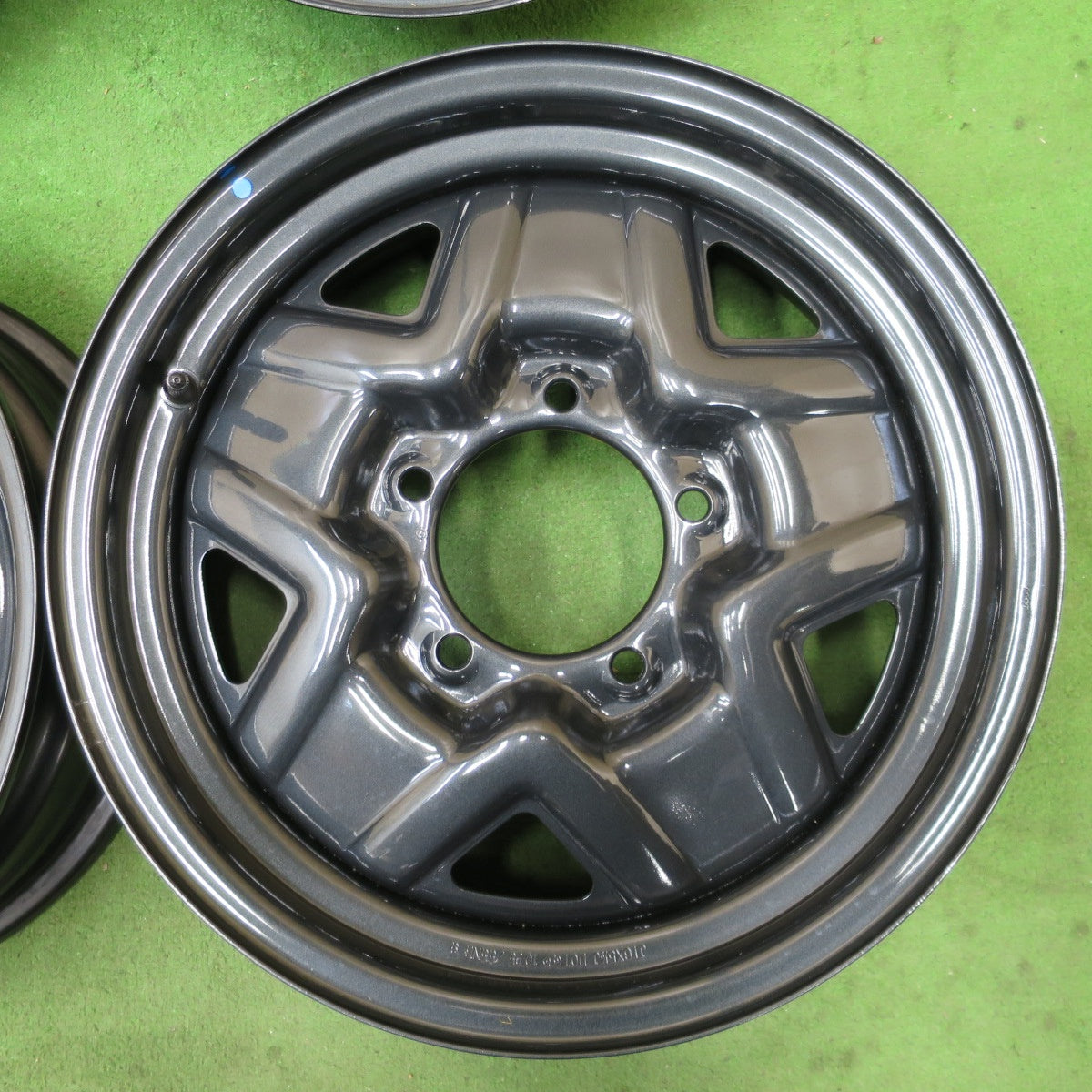 キレイ★スズキ JB64 ジムニー 純正 スチール ホイール 16インチ 16×5.5J PCD139.7/5H★6040602NGホ