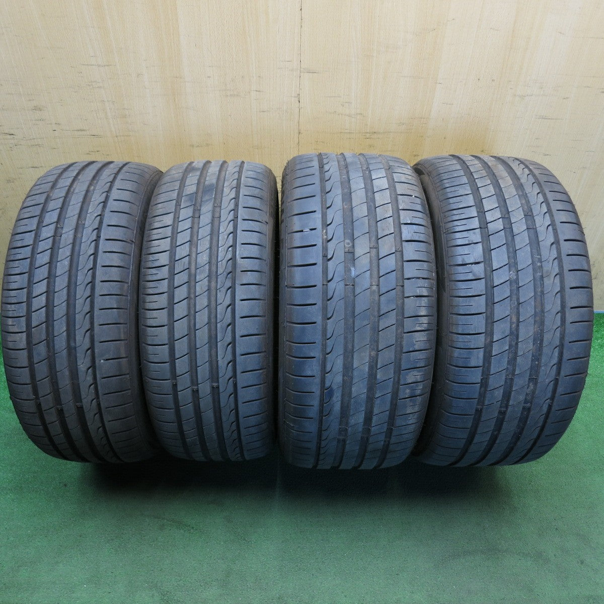 バリ溝！24年！9.5分◎235/40R19 275/40R19 ミネルバ ラジアル F205 タイヤ 19インチ ポルシェ ボクスター パナメーラ 等◎6082603KKノタ